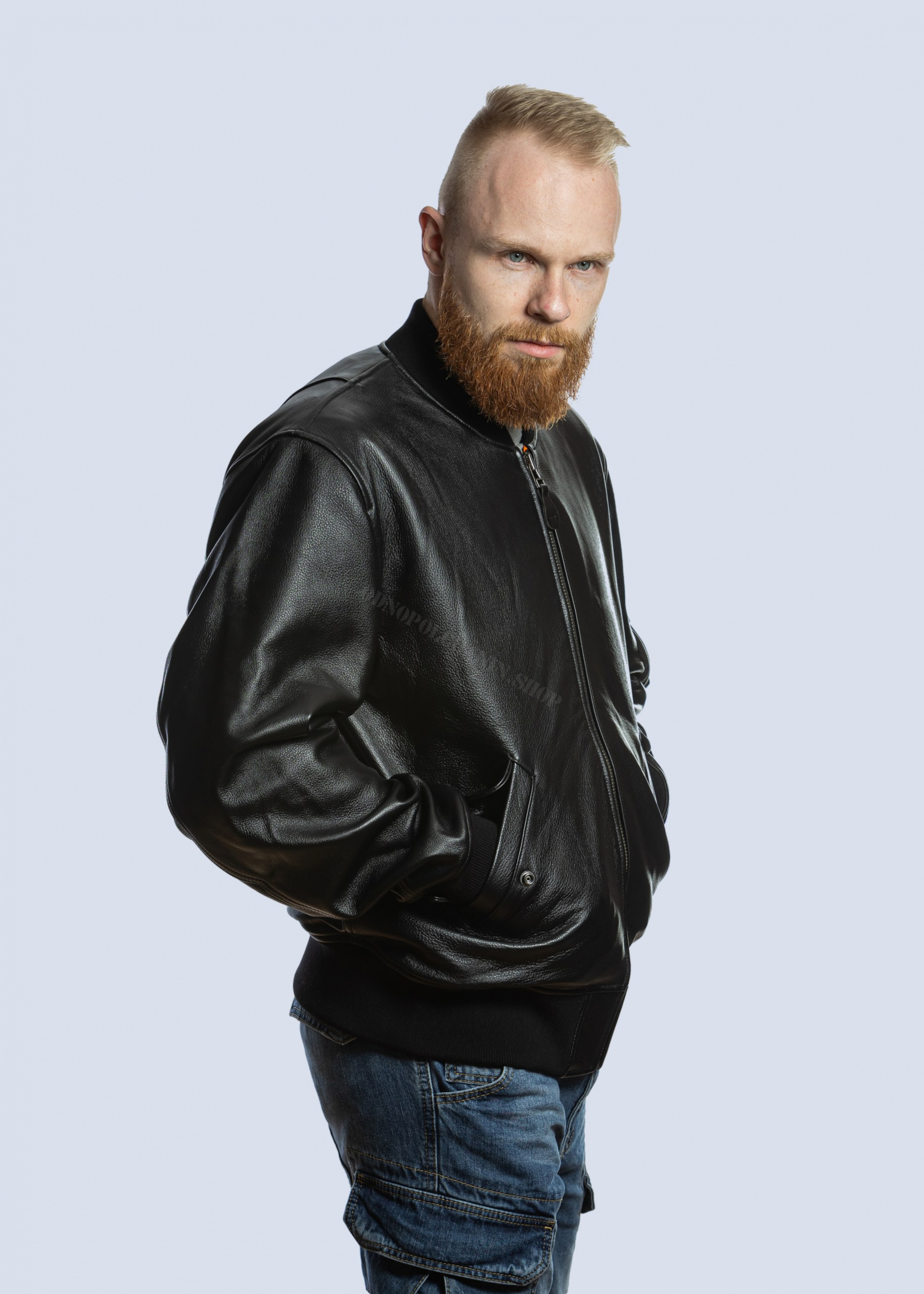 МУЖСКОЙ КОЖАНЫЙ БОМБЕР MA-1 LEATHER 